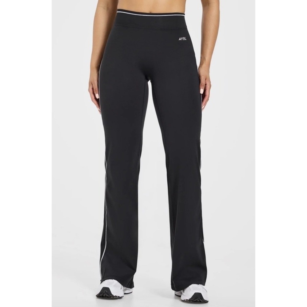 AYBL FORM FLARED LEGGINGS Black NWT SIZE L